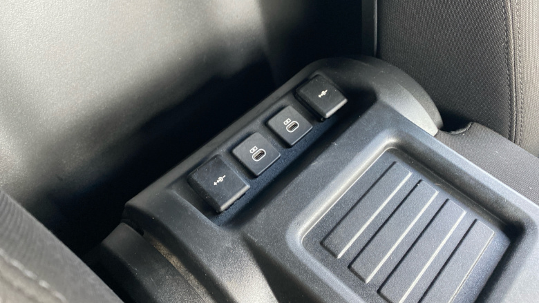 Land Rover Defender 90 Diesel 3.0 D250 Hard Top Auto [3 Seat]